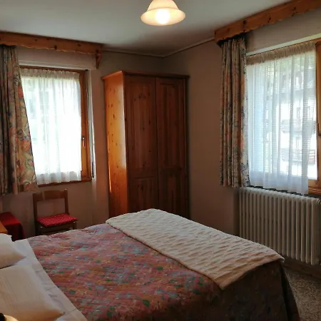 Hotel Zebru *